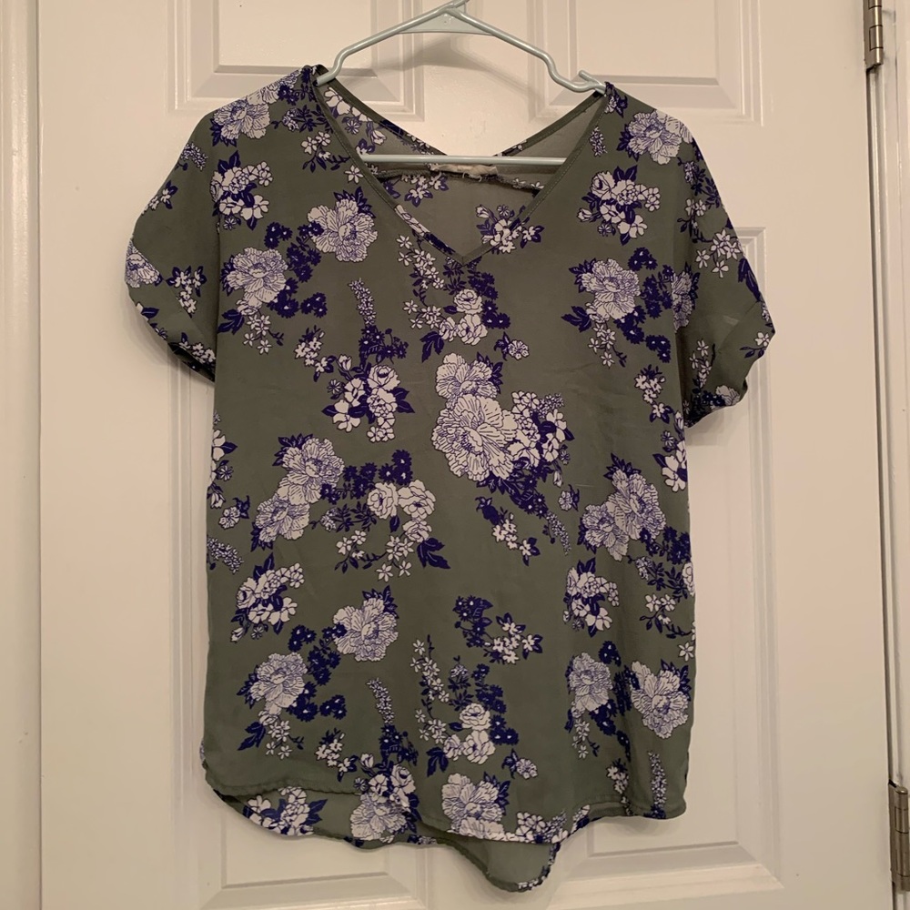 PINK ROSE V-NECK BLOUSE